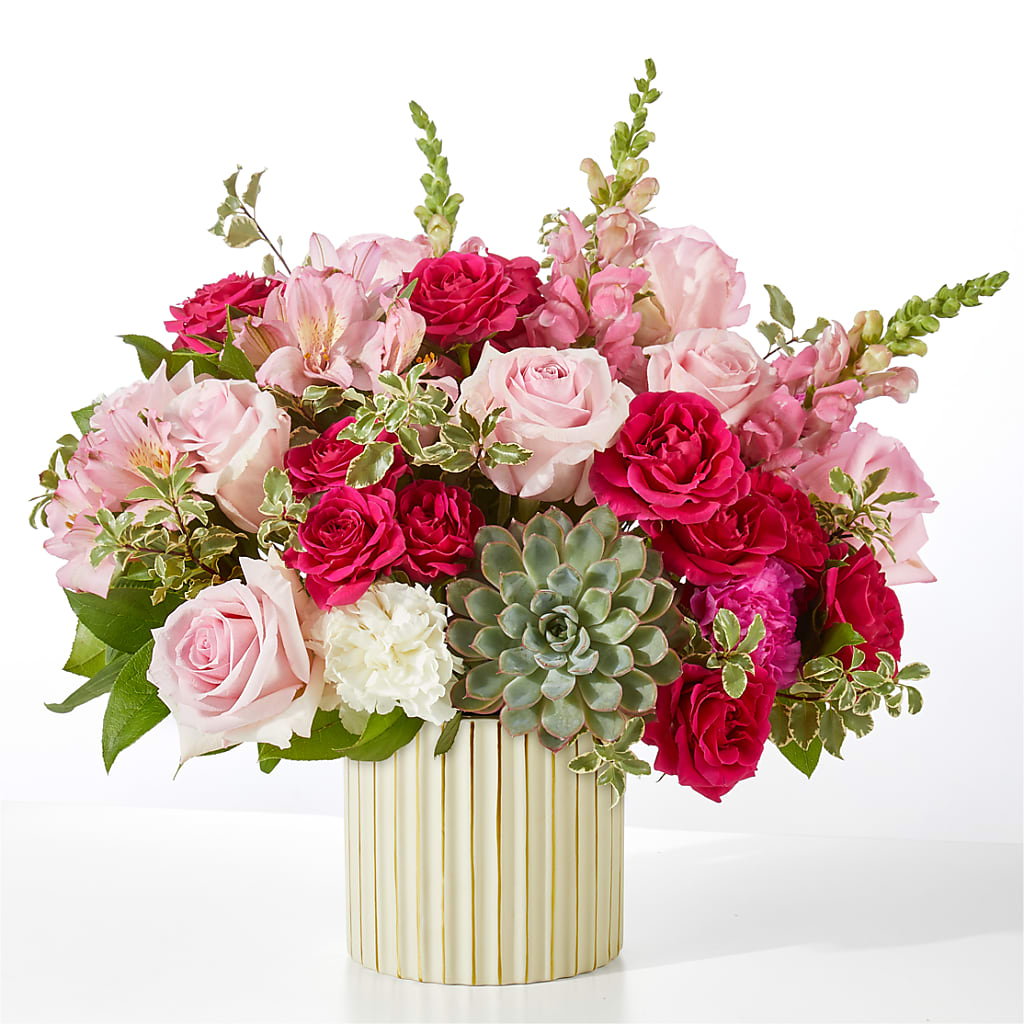Magenta Musings Bouquet – THE CARRIAGE HOUSE FLORAL & GIFTS, Marlette MI