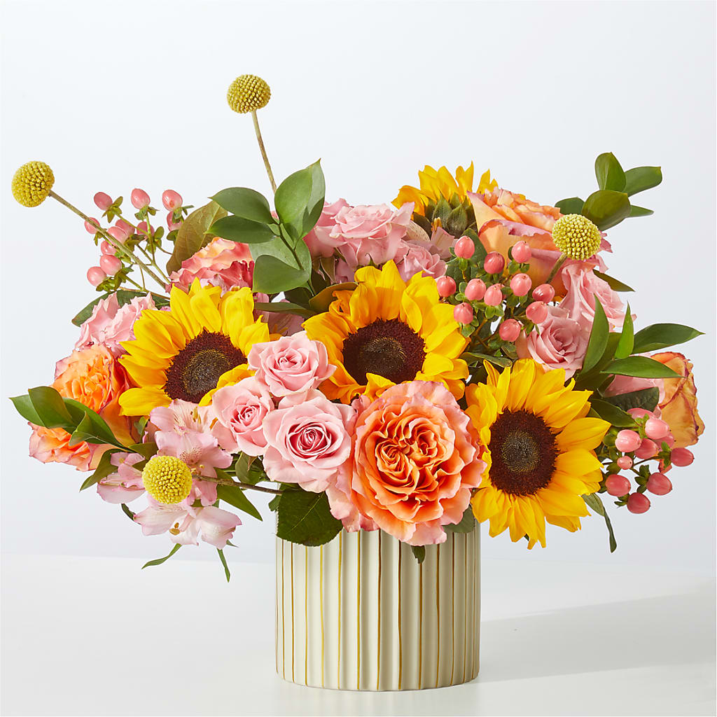 Sun's Out Bouquet – THE CARRIAGE HOUSE FLORAL & GIFTS, Marlette MI