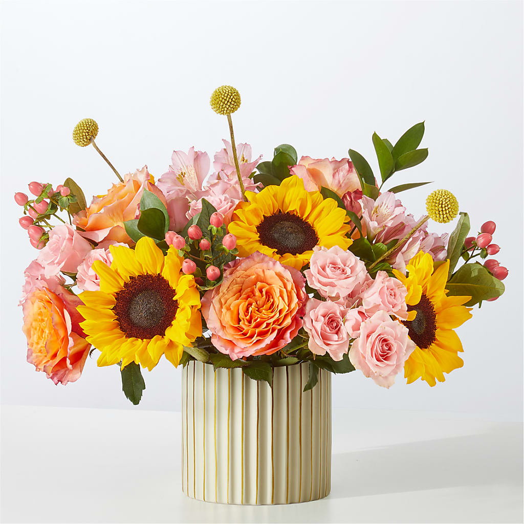 Sun's Out Bouquet – THE CARRIAGE HOUSE FLORAL & GIFTS, Marlette MI