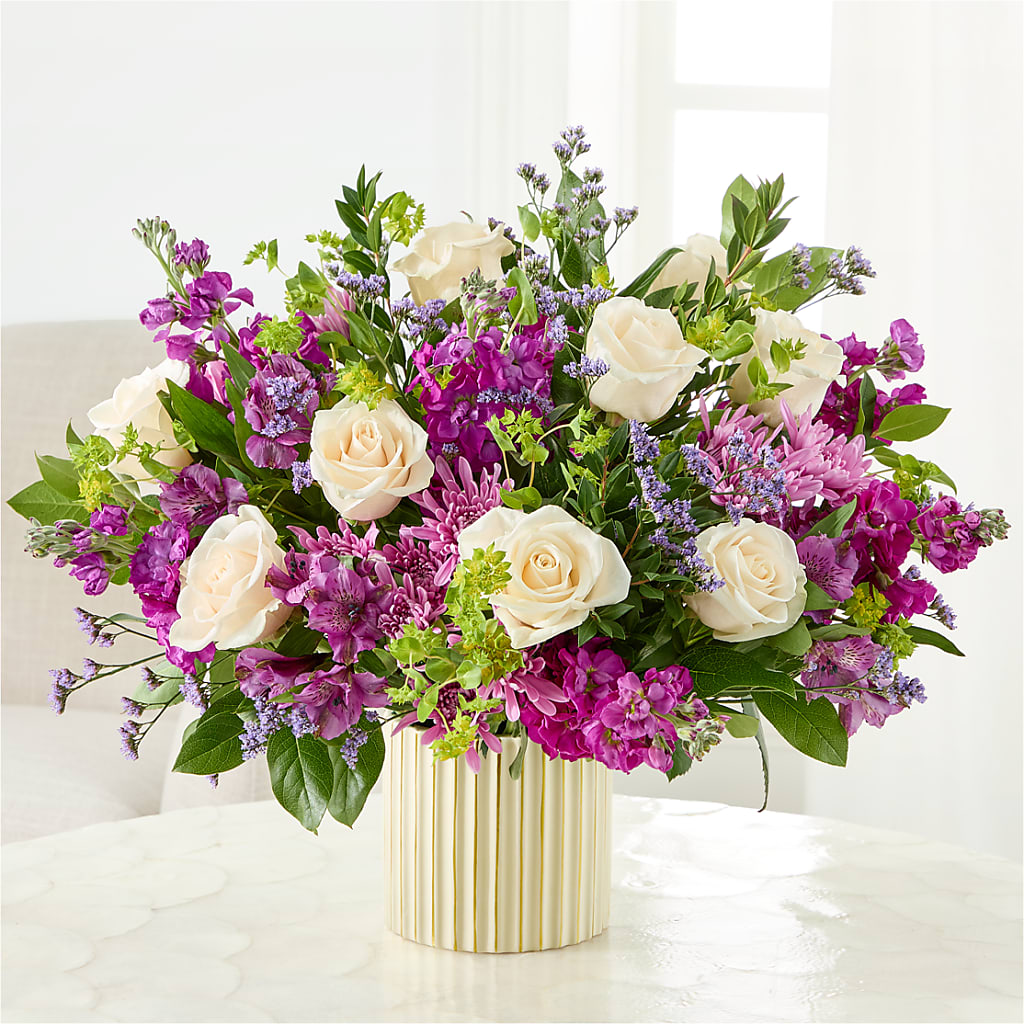 The Boutique Bouquet – THE CARRIAGE HOUSE FLORAL & GIFTS, Marlette MI
