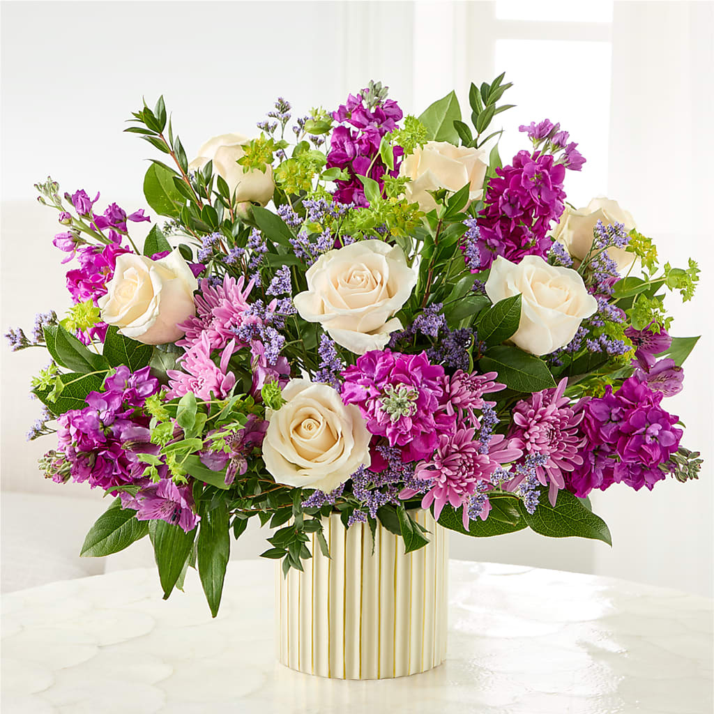 The Boutique Bouquet – THE CARRIAGE HOUSE FLORAL & GIFTS, Marlette MI