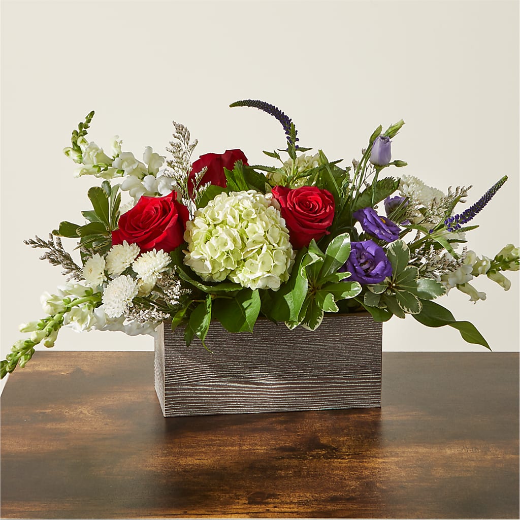 Sweet Magnolia Bouquet – THE CARRIAGE HOUSE FLORAL & GIFTS, Marlette MI