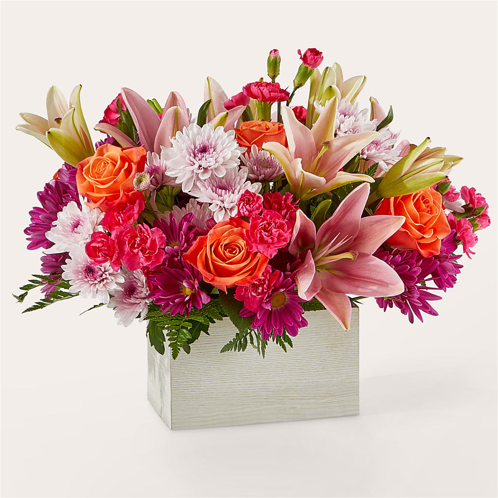 Light of My Life Box Bouquet – THE CARRIAGE HOUSE FLORAL & GIFTS, Marlette MI