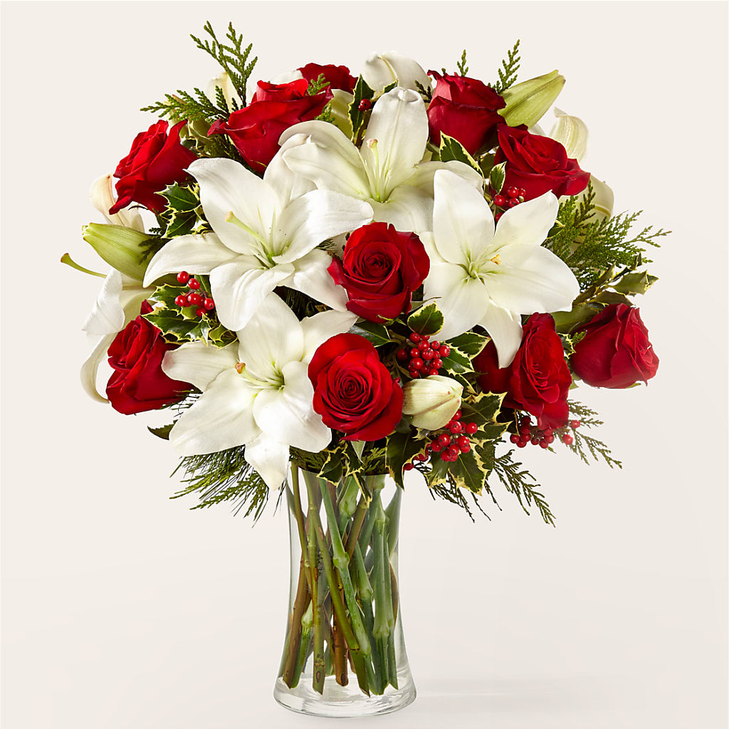 Sparkling Snowflakes Bouquet – THE CARRIAGE HOUSE FLORAL & GIFTS, Marlette MI