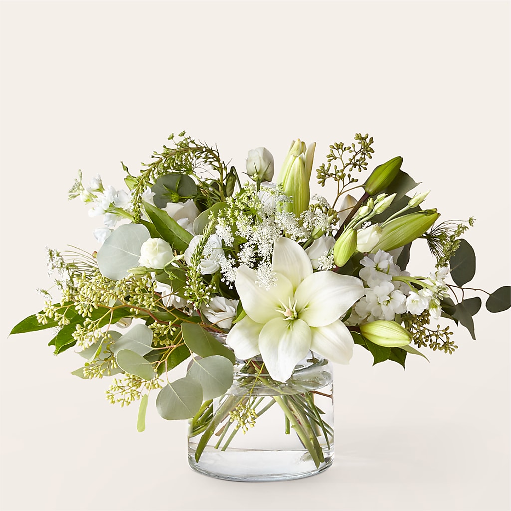 Alluring Elegance Bouquet – THE CARRIAGE HOUSE FLORAL & GIFTS, Marlette MI
