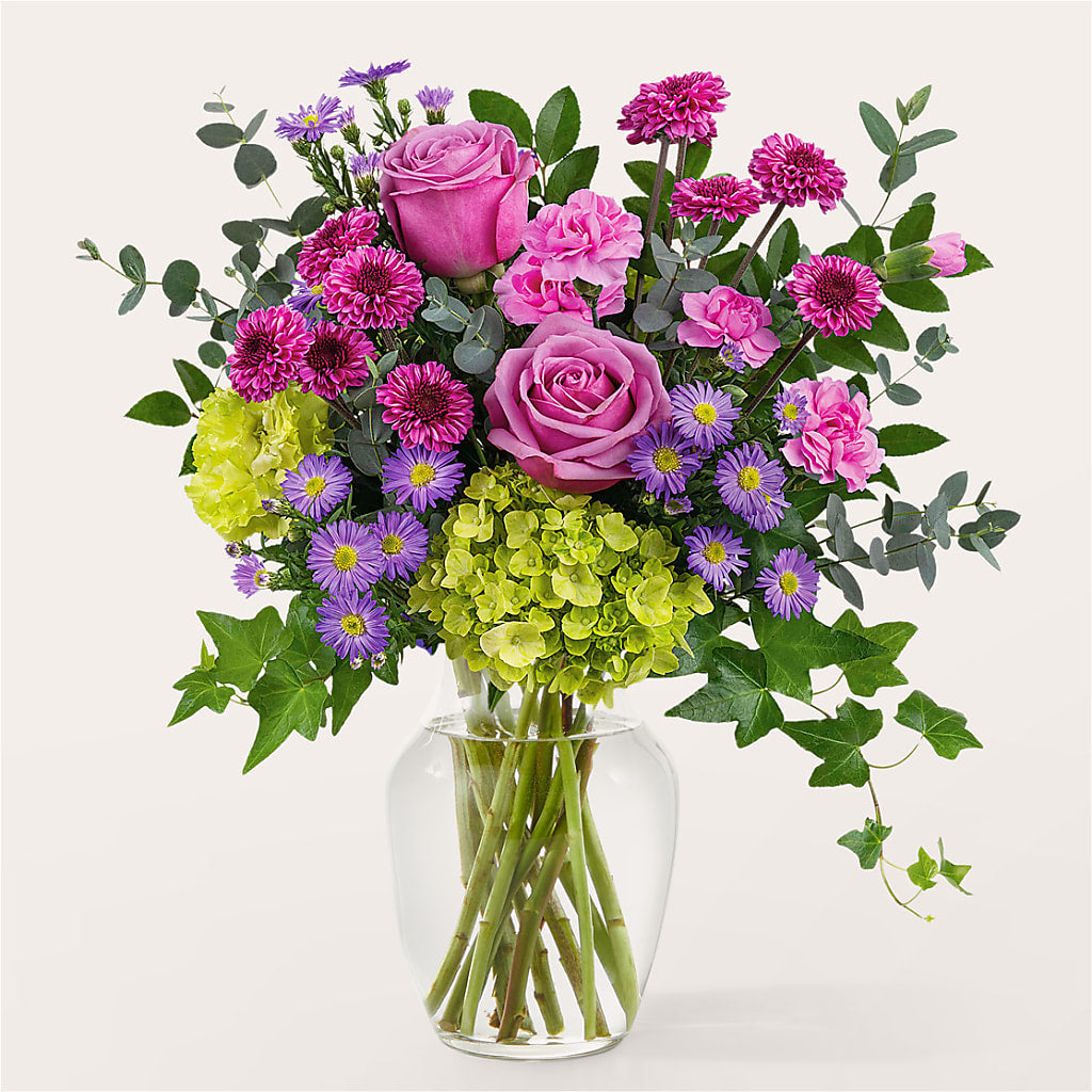 Whispering Garden Bouquet – THE CARRIAGE HOUSE FLORAL & GIFTS, Marlette MI