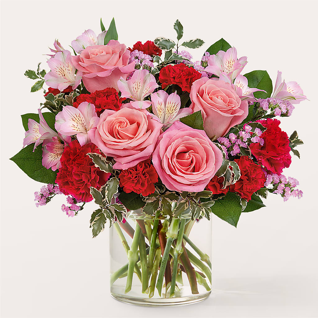 First Impressions Bouquet – THE CARRIAGE HOUSE FLORAL & GIFTS, Marlette MI