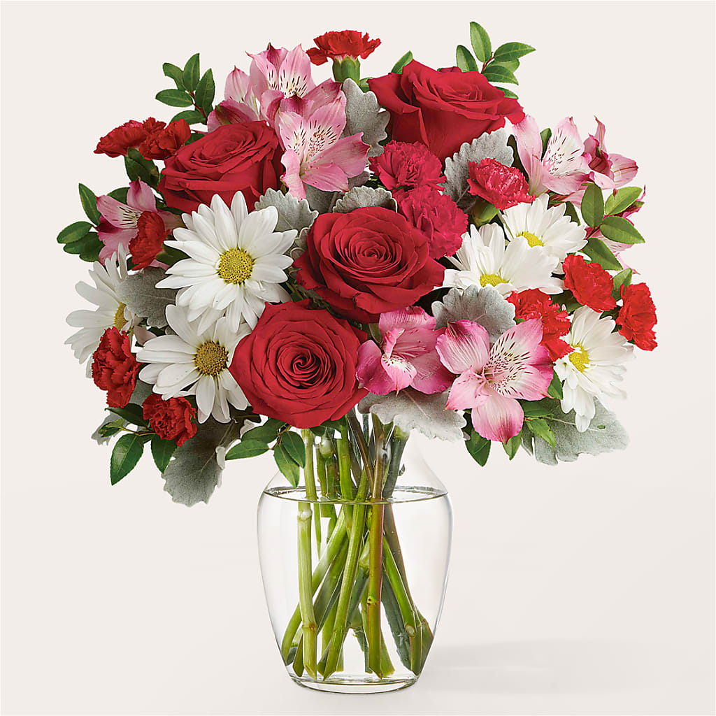 Sugary Sweet Bouquet – THE CARRIAGE HOUSE FLORAL & GIFTS, Marlette MI
