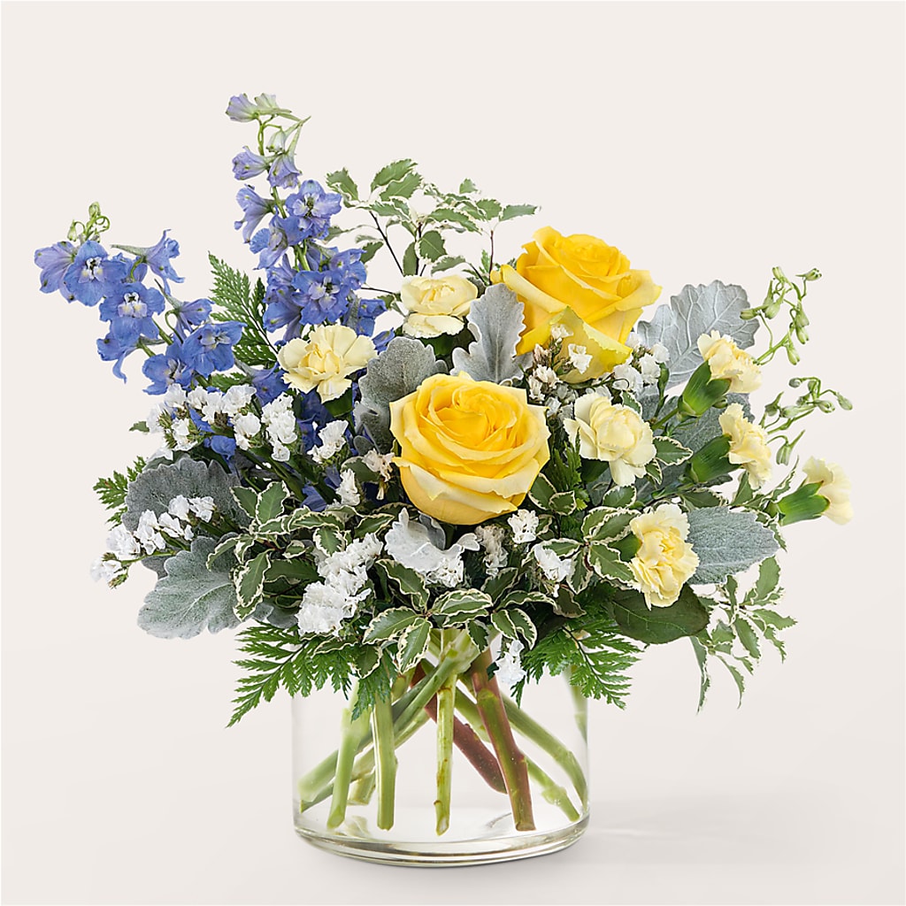 Butterfly Wings Bouquet – THE CARRIAGE HOUSE FLORAL & GIFTS, Marlette MI