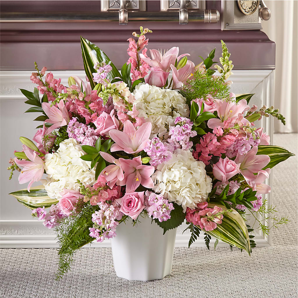 Simply Serene Floor Basket – THE CARRIAGE HOUSE FLORAL & GIFTS, Marlette MI