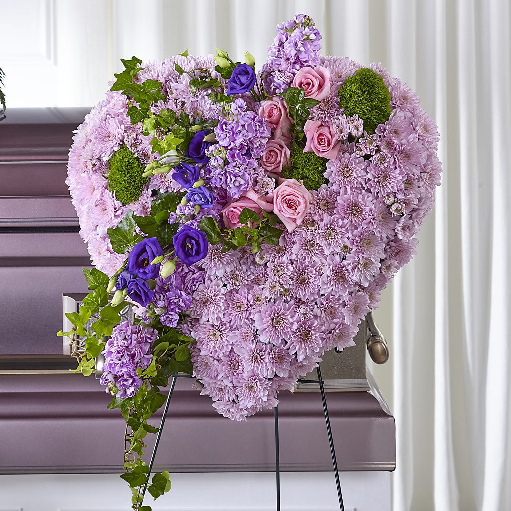 Treasured Love Standing Heart – THE CARRIAGE HOUSE FLORAL & GIFTS, Marlette MI