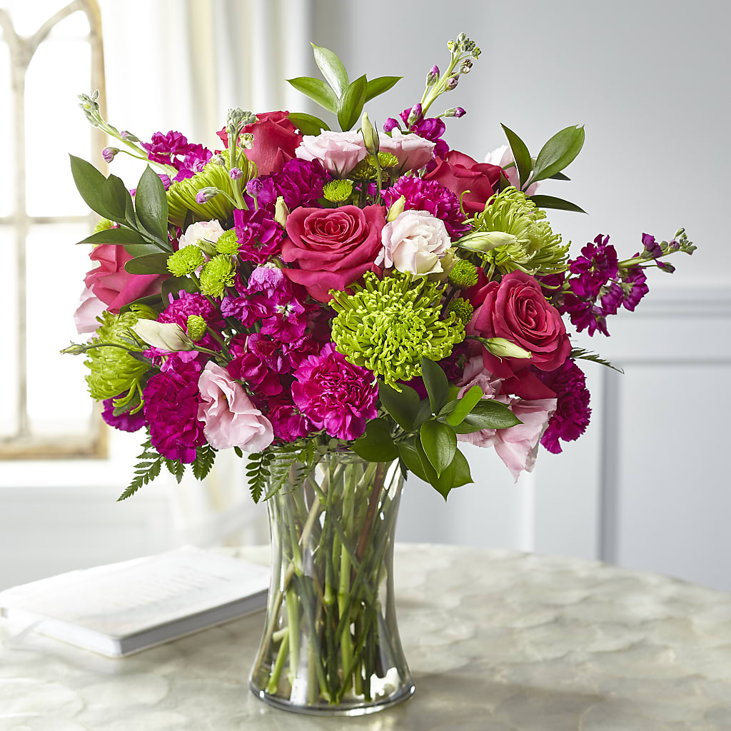 Everlasting Embrace Bouquet – THE CARRIAGE HOUSE FLORAL & GIFTS, Marlette MI