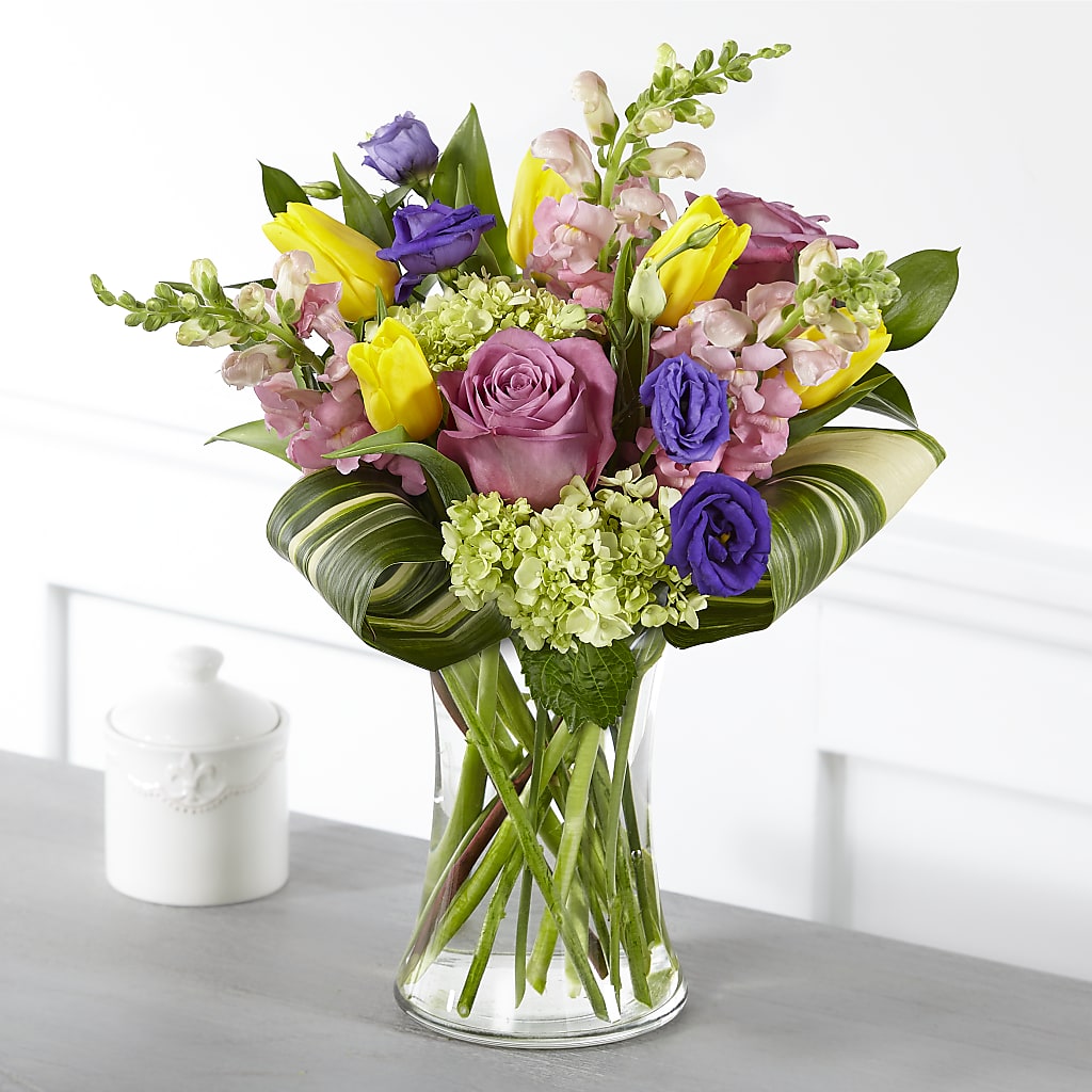 Wondrous Memories Bouquet – THE CARRIAGE HOUSE FLORAL & GIFTS, Marlette MI