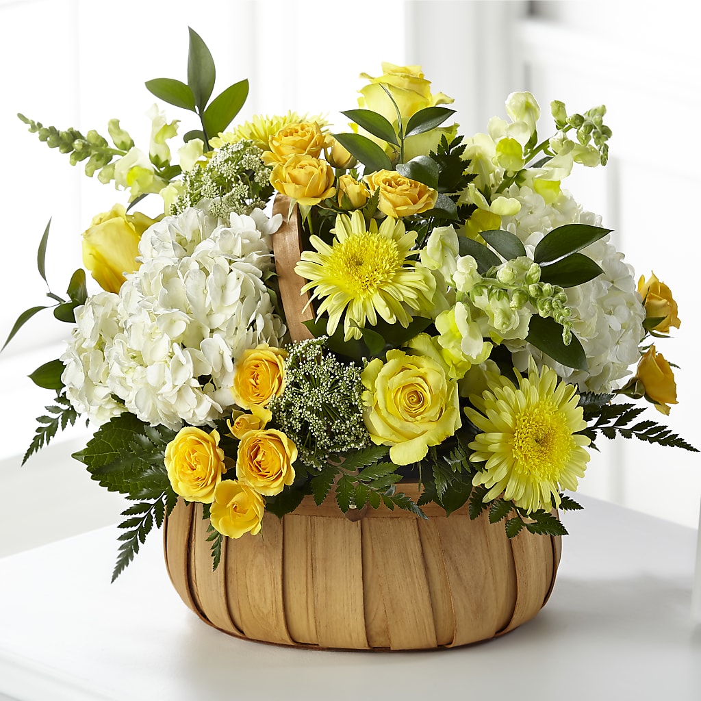 Rustic Remembrance Basket – THE CARRIAGE HOUSE FLORAL & GIFTS, Marlette MI