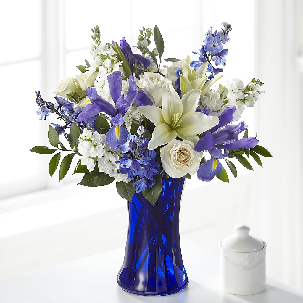 Calming Comfort Bouquet – THE CARRIAGE HOUSE FLORAL & GIFTS, Marlette MI