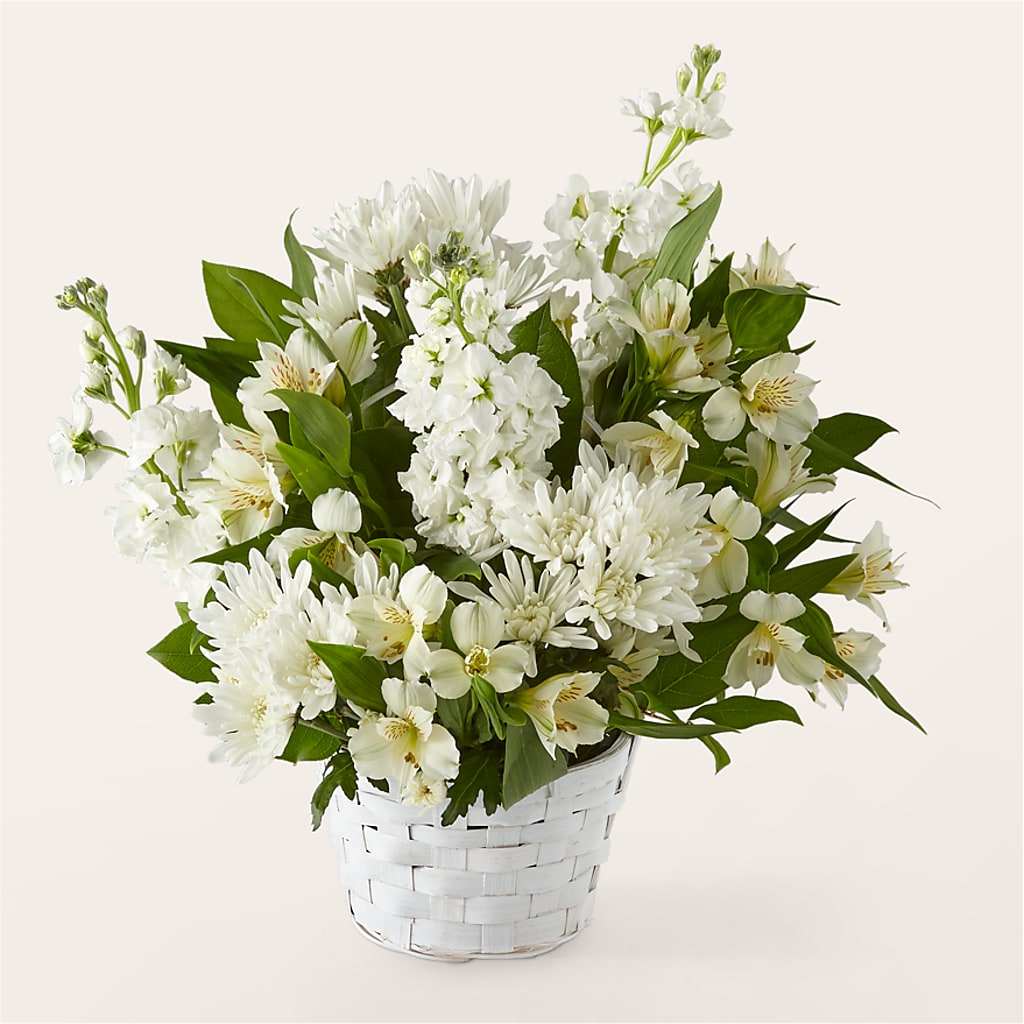 Eternal Affection Arrangement – THE CARRIAGE HOUSE FLORAL & GIFTS, Marlette MI