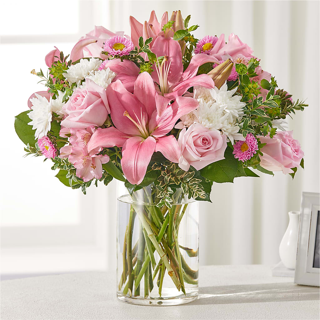 Healing Hug Bouquet – THE CARRIAGE HOUSE FLORAL & GIFTS, Marlette MI