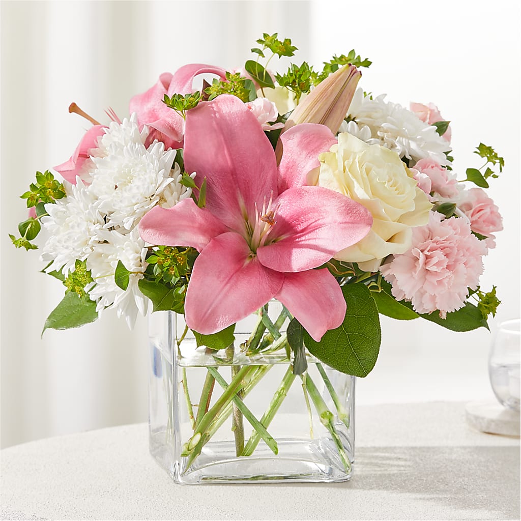 By Your Side Bouquet – THE CARRIAGE HOUSE FLORAL & GIFTS, Marlette MI