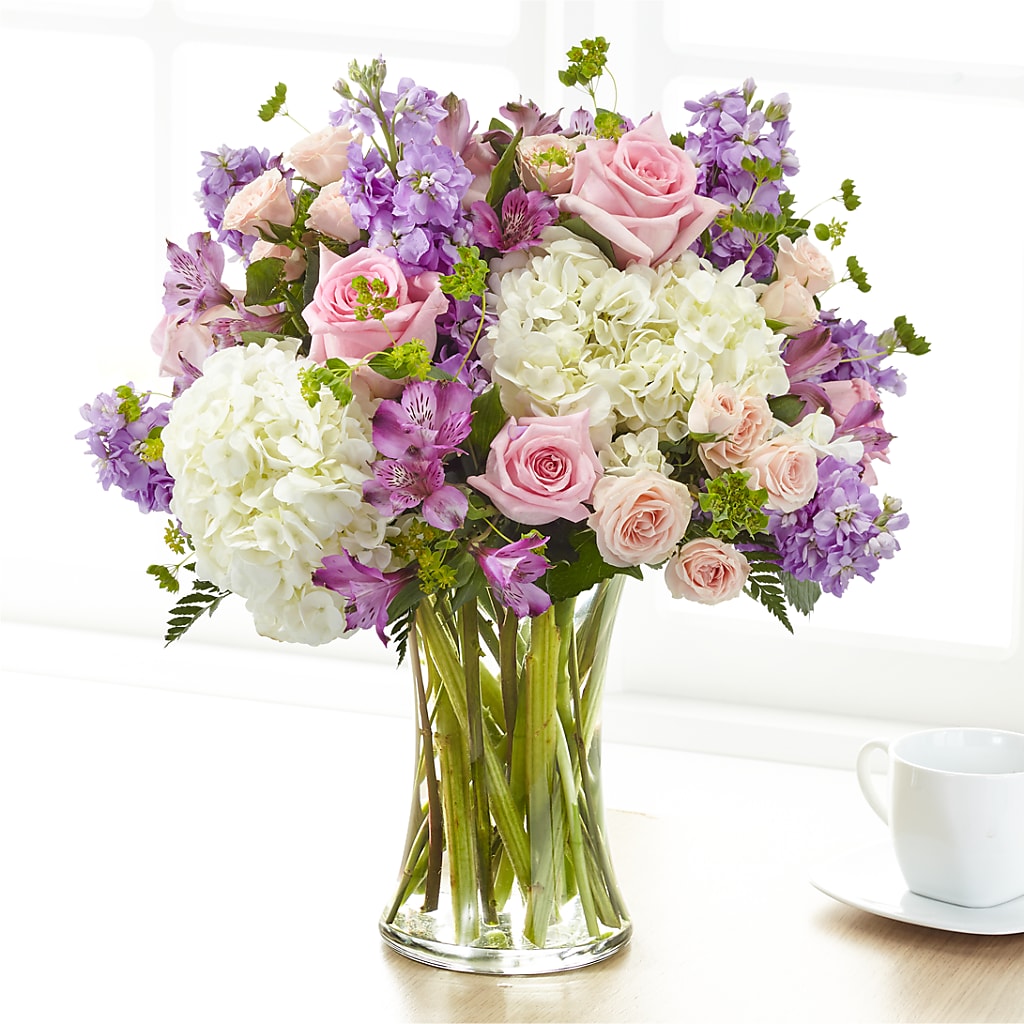 Shared Sentiment Bouquet – THE CARRIAGE HOUSE FLORAL & GIFTS, Marlette MI