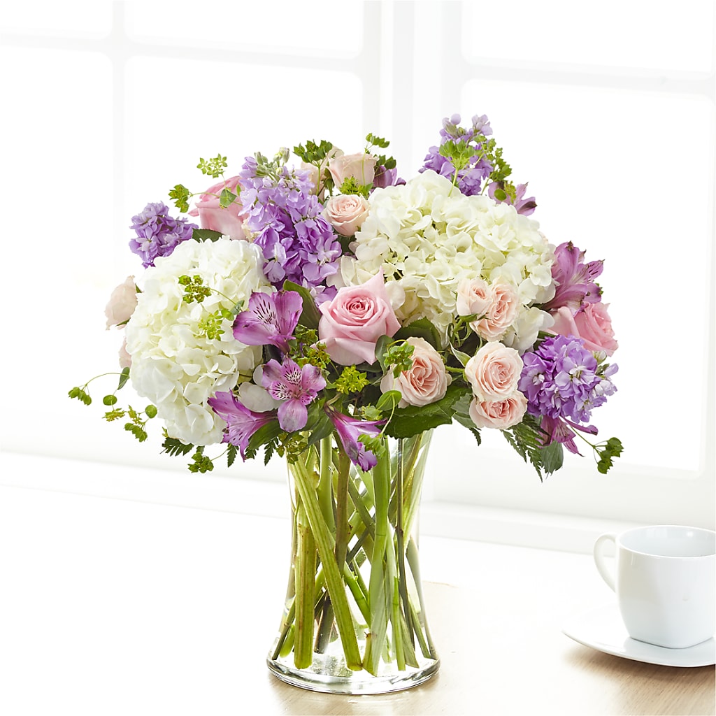Shared Sentiment Bouquet – THE CARRIAGE HOUSE FLORAL & GIFTS, Marlette MI