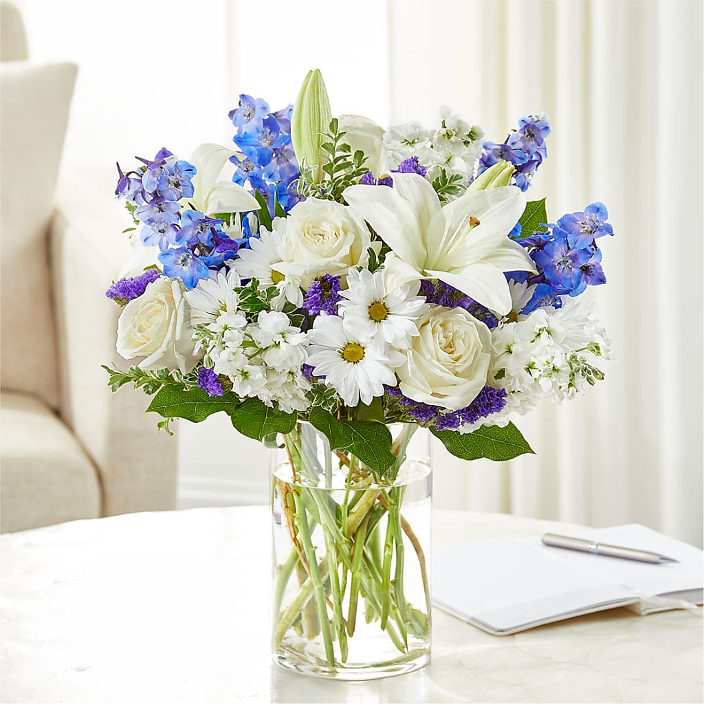 Soothing Scents Bouquet – THE CARRIAGE HOUSE FLORAL & GIFTS, Marlette MI