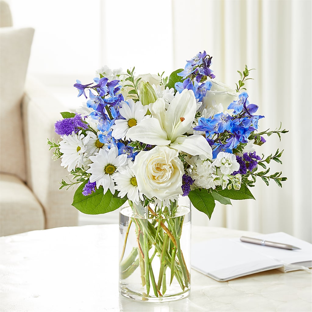Soothing Scents Bouquet – THE CARRIAGE HOUSE FLORAL & GIFTS, Marlette MI