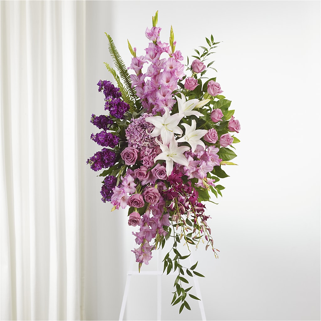 Never Alone Standing Spray – THE CARRIAGE HOUSE FLORAL & GIFTS, Marlette MI