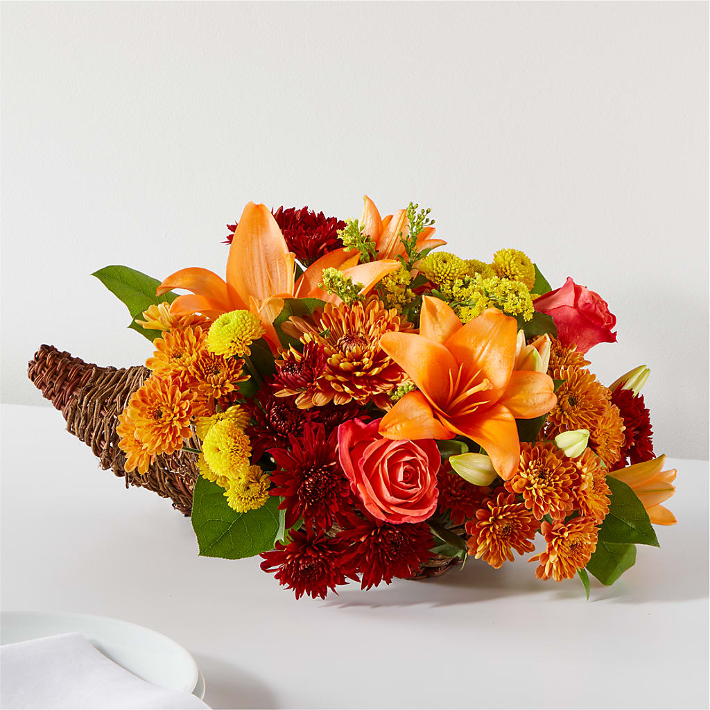 Bouquet of Blessings Cornucopia – THE CARRIAGE HOUSE FLORAL & GIFTS, Marlette MI