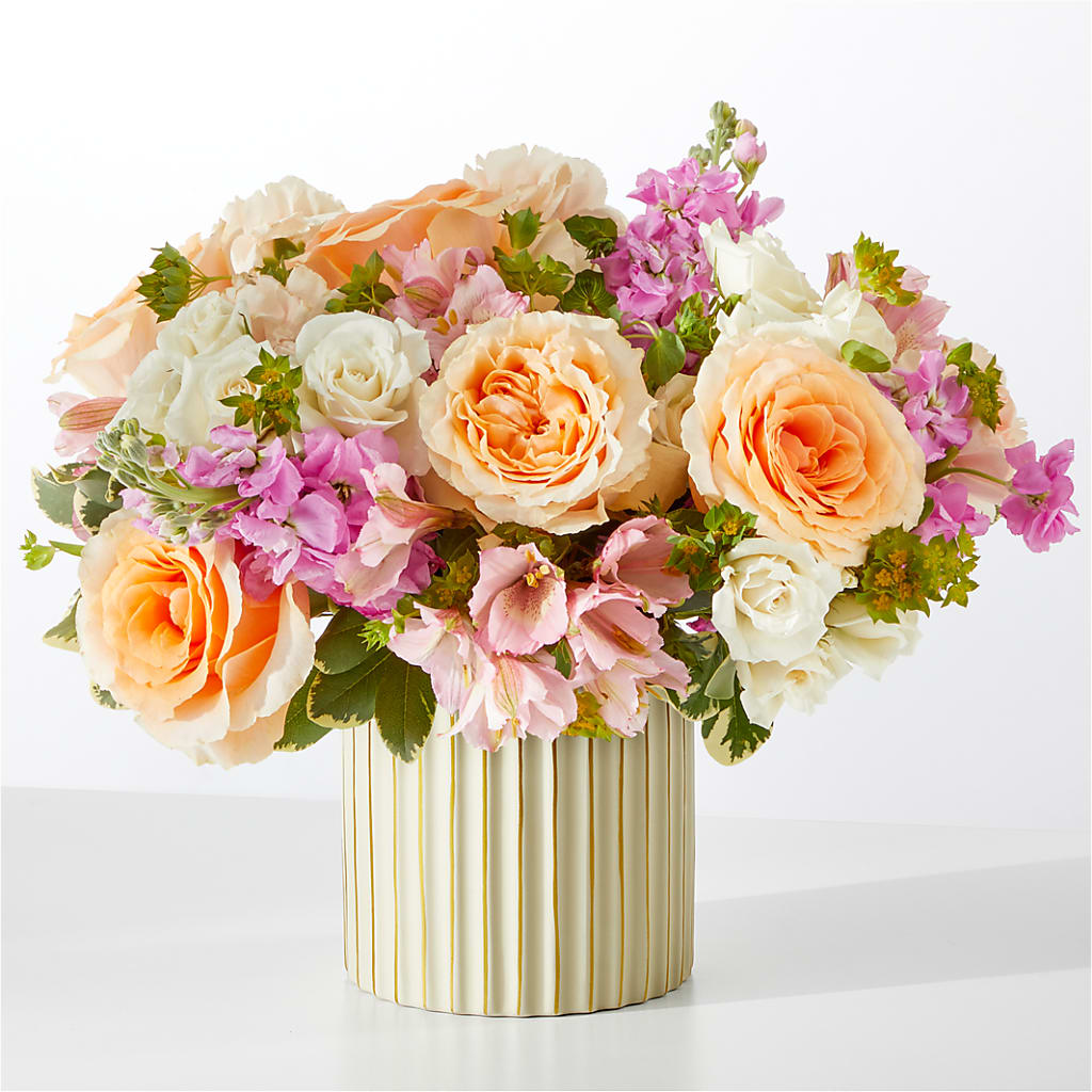 Paradise Bouquet with Ivory Vase – THE CARRIAGE HOUSE FLORAL & GIFTS, Marlette MI