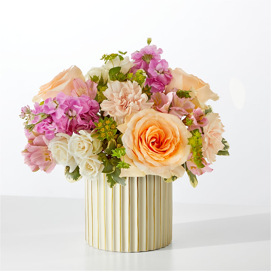 Paradise Bouquet with Ivory Vase – THE CARRIAGE HOUSE FLORAL & GIFTS, Marlette MI