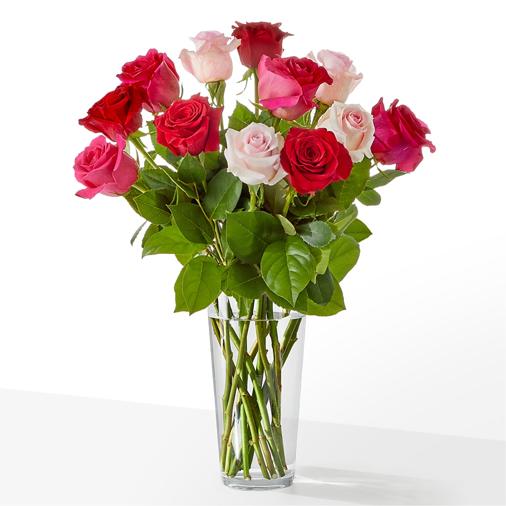 Charming Rose Bouquet – THE CARRIAGE HOUSE FLORAL & GIFTS, Marlette MI