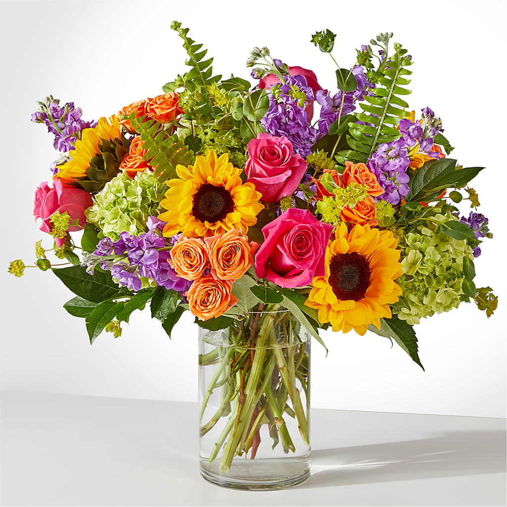 Vibrant Greetings Bouquet – THE CARRIAGE HOUSE FLORAL & GIFTS, Marlette MI