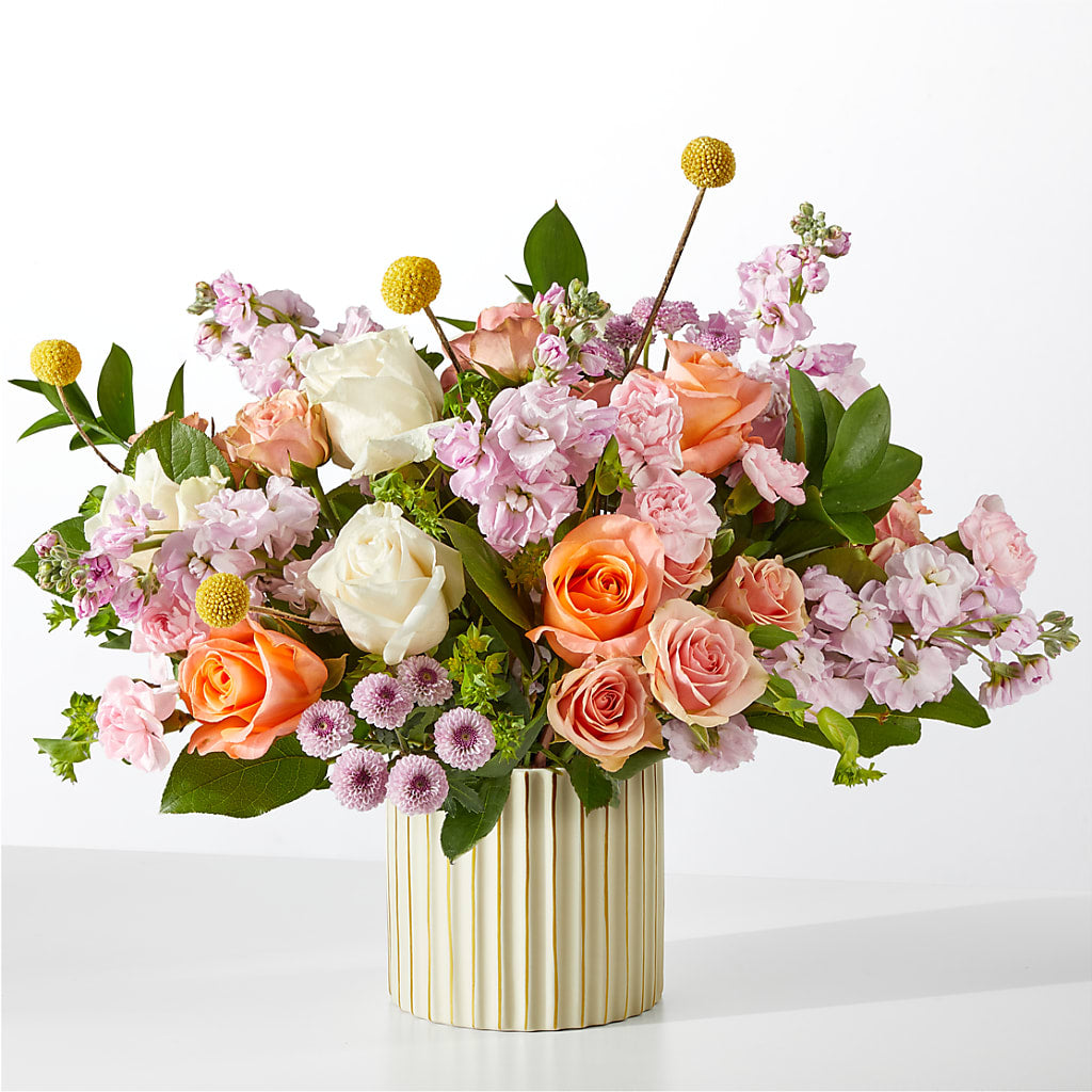French Market Bouquet with Ivory Vase – THE CARRIAGE HOUSE FLORAL & GIFTS, Marlette MI