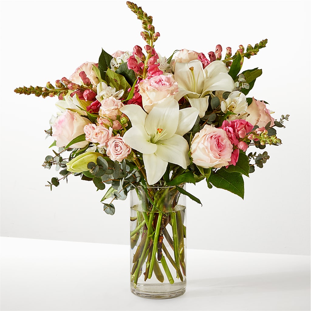 Ballet Slippers Bouquet – THE CARRIAGE HOUSE FLORAL & GIFTS, Marlette MI
