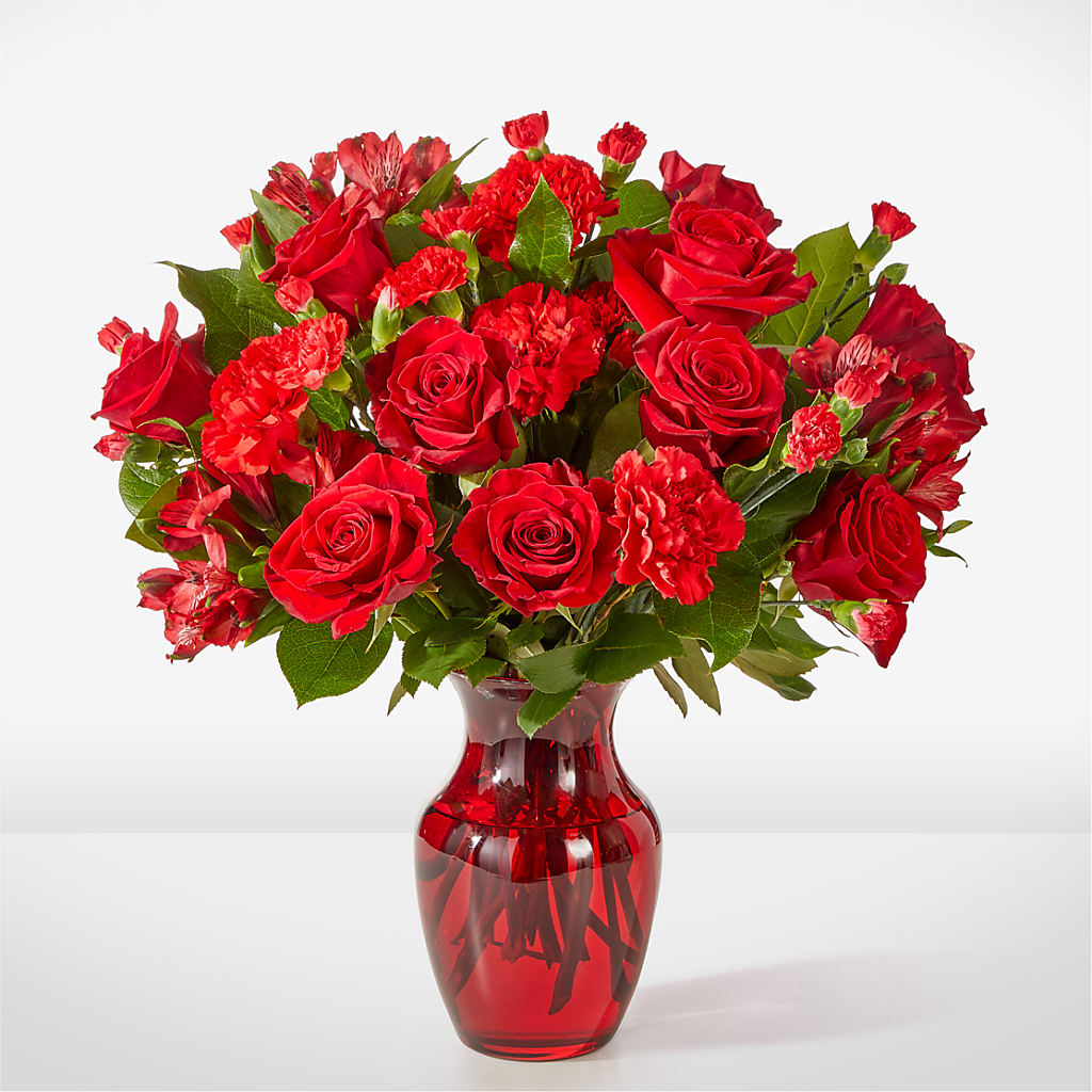 The Heartstrings Bouquet – THE CARRIAGE HOUSE FLORAL & GIFTS, Marlette MI