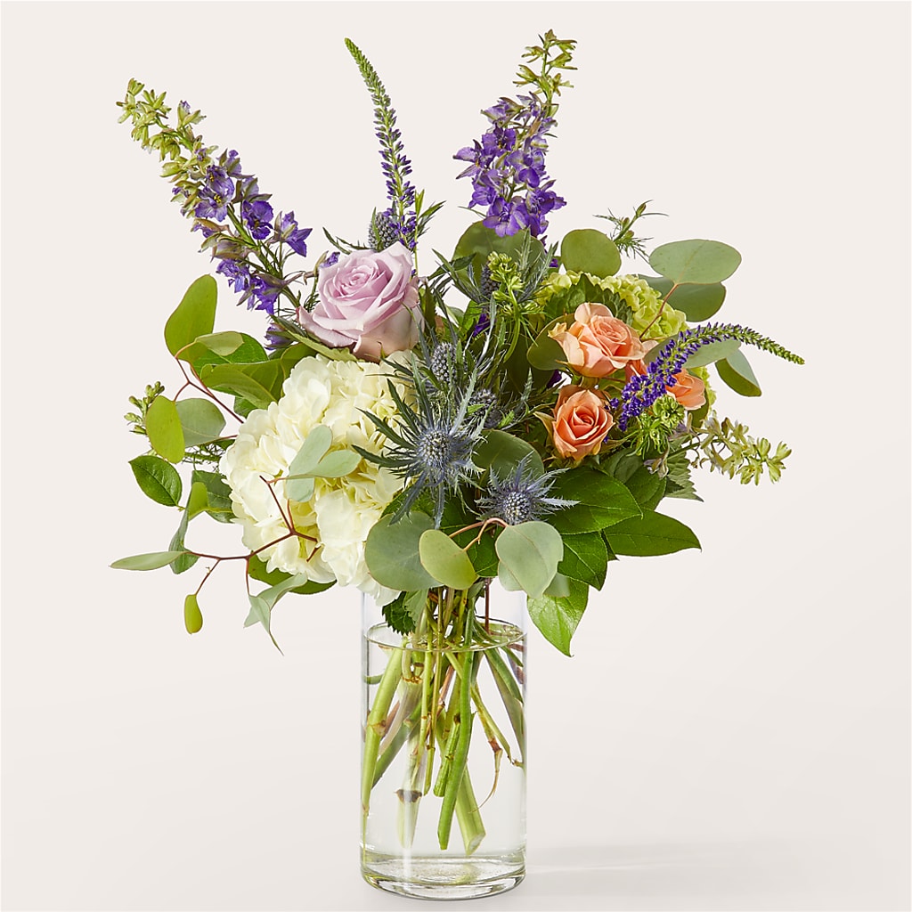 Appealing Aura Bouquet – THE CARRIAGE HOUSE FLORAL & GIFTS, Marlette MI