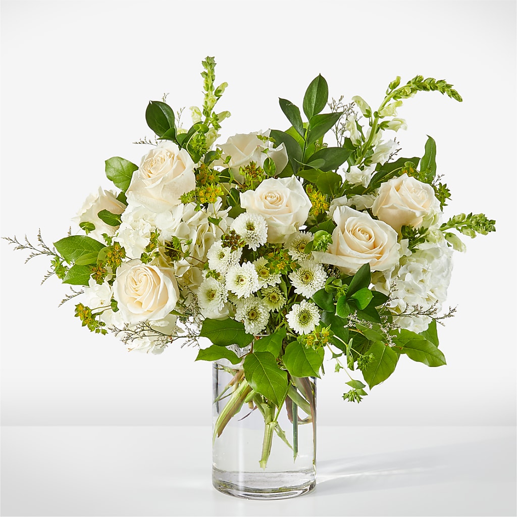 Hint of Vanilla Bouquet – THE CARRIAGE HOUSE FLORAL & GIFTS, Marlette MI