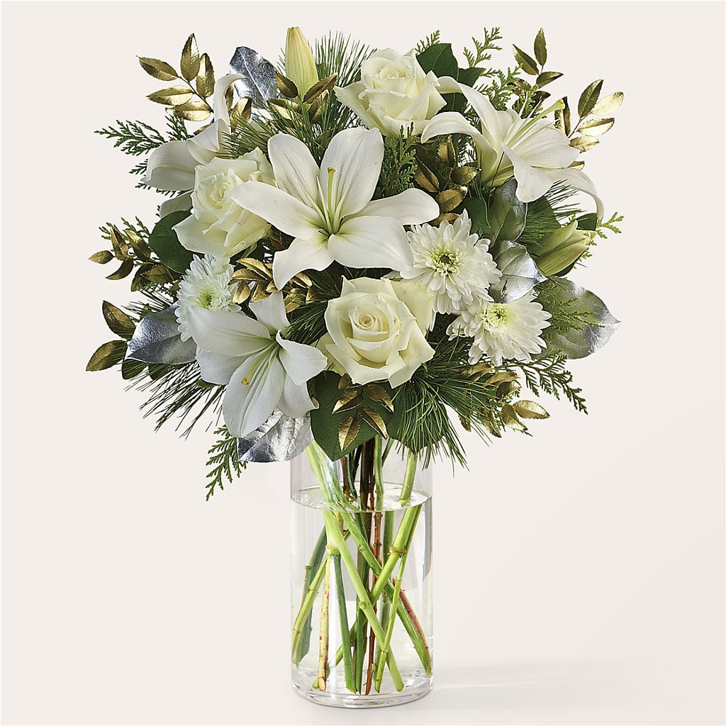 Wintry Mix Bouquet – THE CARRIAGE HOUSE FLORAL & GIFTS, Marlette MI
