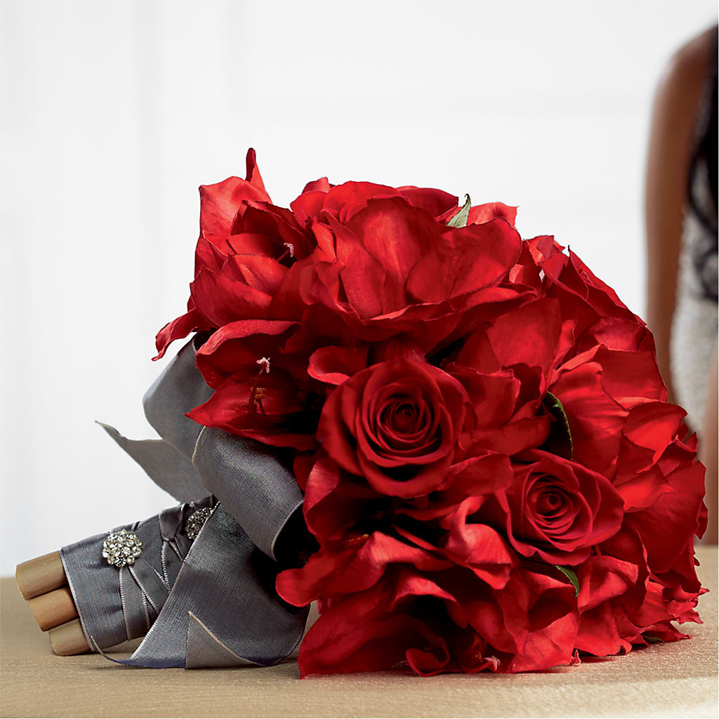 Heart's Happiness Bouquet – THE CARRIAGE HOUSE FLORAL & GIFTS, Marlette MI