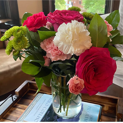 Sweet & Pretty Bouquet – THE CARRIAGE HOUSE FLORAL & GIFTS, Marlette MI