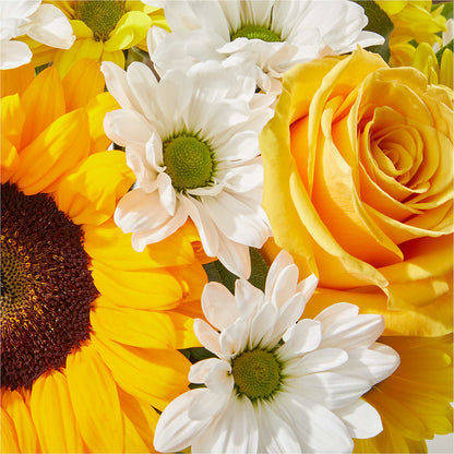Be Happy Bouquet – THE CARRIAGE HOUSE FLORAL & GIFTS, Marlette MI