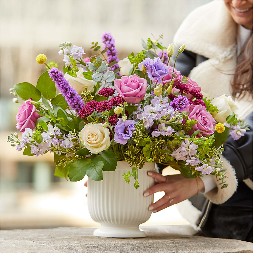 Work of Art Bouquet – THE CARRIAGE HOUSE FLORAL & GIFTS, Marlette MI