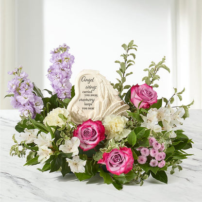 In My Heart Arrangement – THE CARRIAGE HOUSE FLORAL & GIFTS, Marlette MI