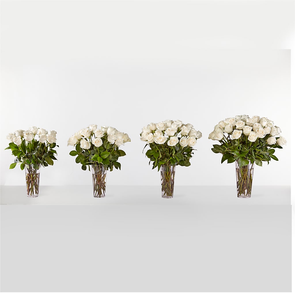 Long Stem White Rose Bouquet – THE CARRIAGE HOUSE FLORAL & GIFTS, Marlette MI