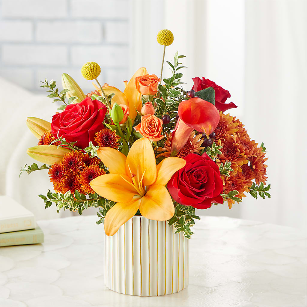 Scarlet Skies Bouquet – THE CARRIAGE HOUSE FLORAL & GIFTS, Marlette MI