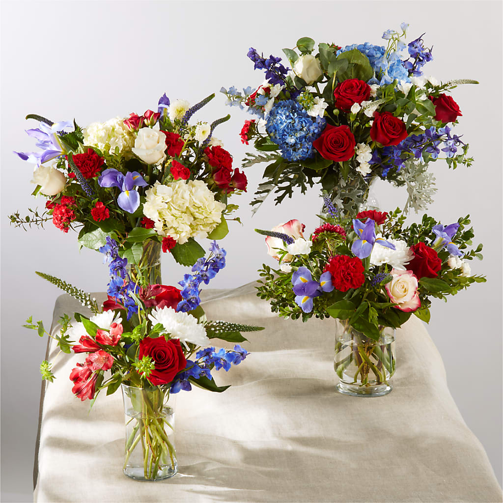 Star Spangled - A Florist Original – THE CARRIAGE HOUSE FLORAL & GIFTS, Marlette MI