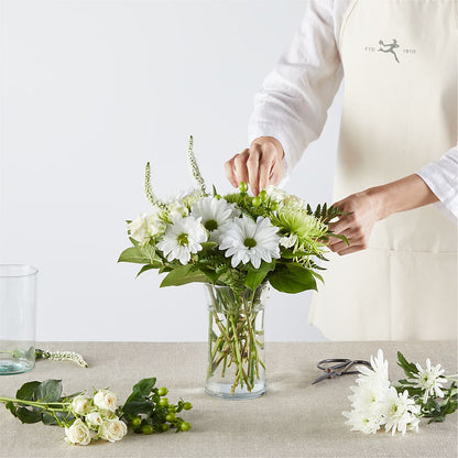 Irish Garden - A Florist Original – THE CARRIAGE HOUSE FLORAL & GIFTS, Marlette MI