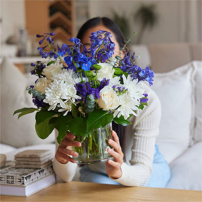 Cerulean Waves Bouquet – THE CARRIAGE HOUSE FLORAL & GIFTS, Marlette MI