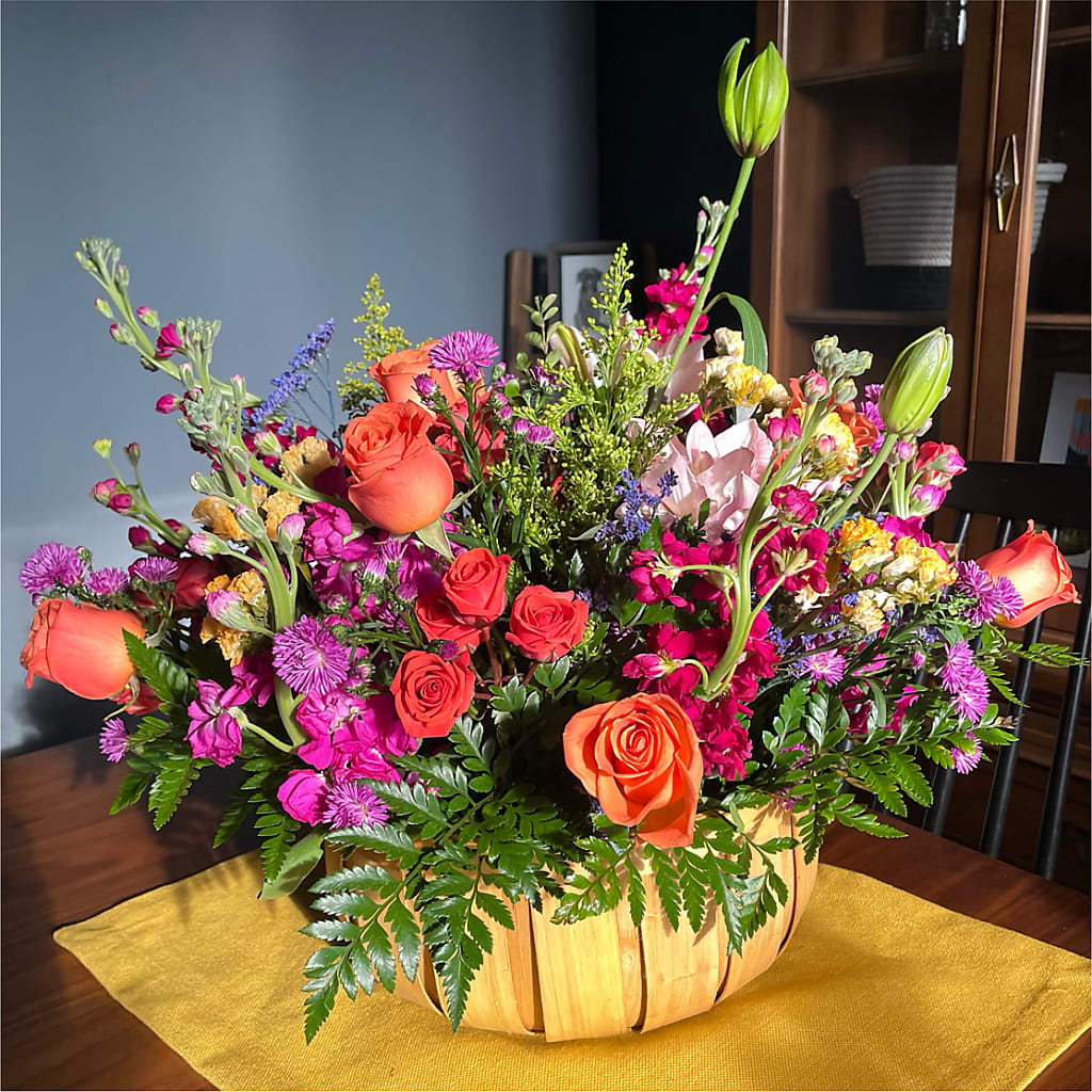 Garden of Life Basket – THE CARRIAGE HOUSE FLORAL & GIFTS, Marlette MI