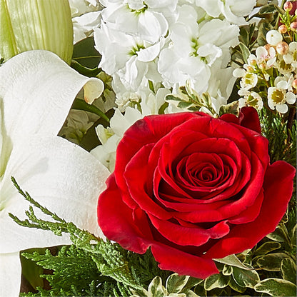 Twinkle Lights Bouquet – THE CARRIAGE HOUSE FLORAL & GIFTS, Marlette MI